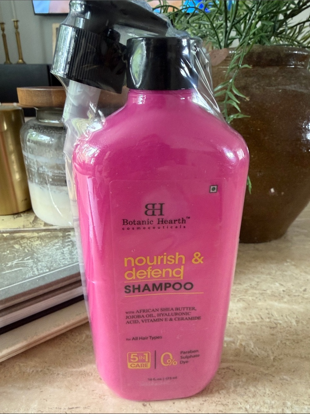 Botanic Hearth Nourish & Defend Shampoo - Pink Bottle